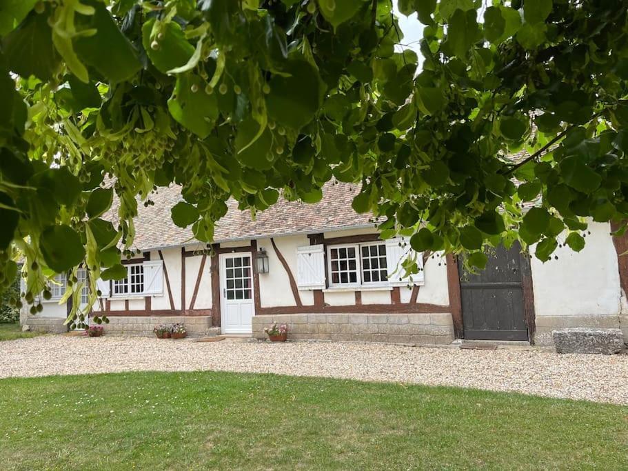 Le Colombage, Jolie Longere Pres De Giverny Eure Hardencourt-Cocherel Екстериор снимка